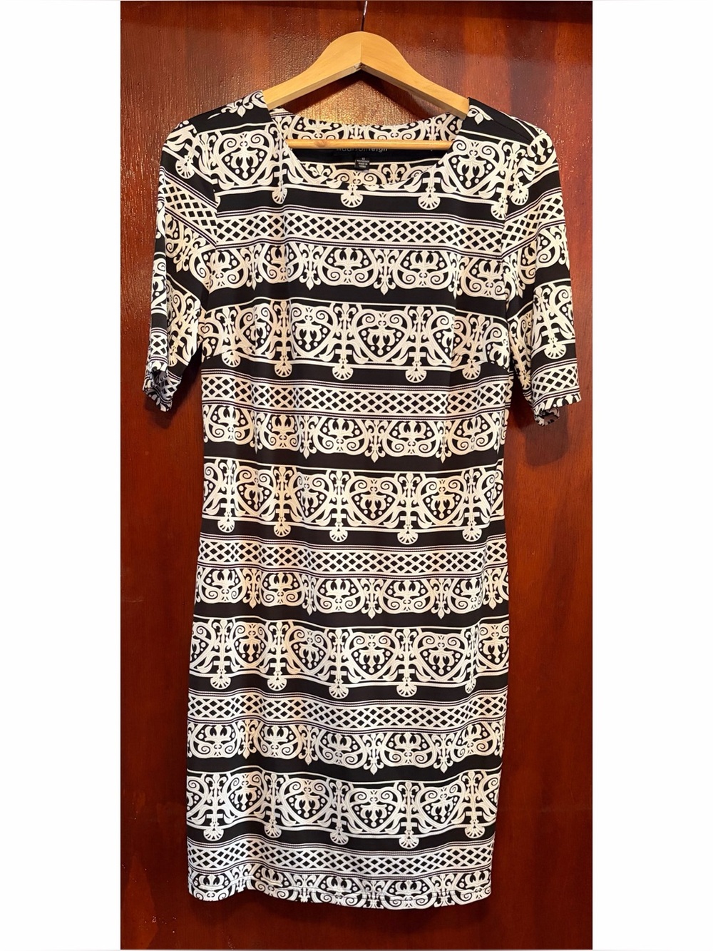 madison leigh Black and White Printed Dress